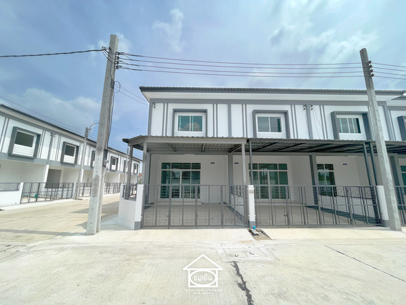 ทาวน์เฮาส์ใหม่หมู่บ้านร่มเย็นฯ จัดโปรลด3แสน บ้านคุณภาพ ใกล้รถไฟฟ้าสายสีเขียว กู้ได้ 100 %