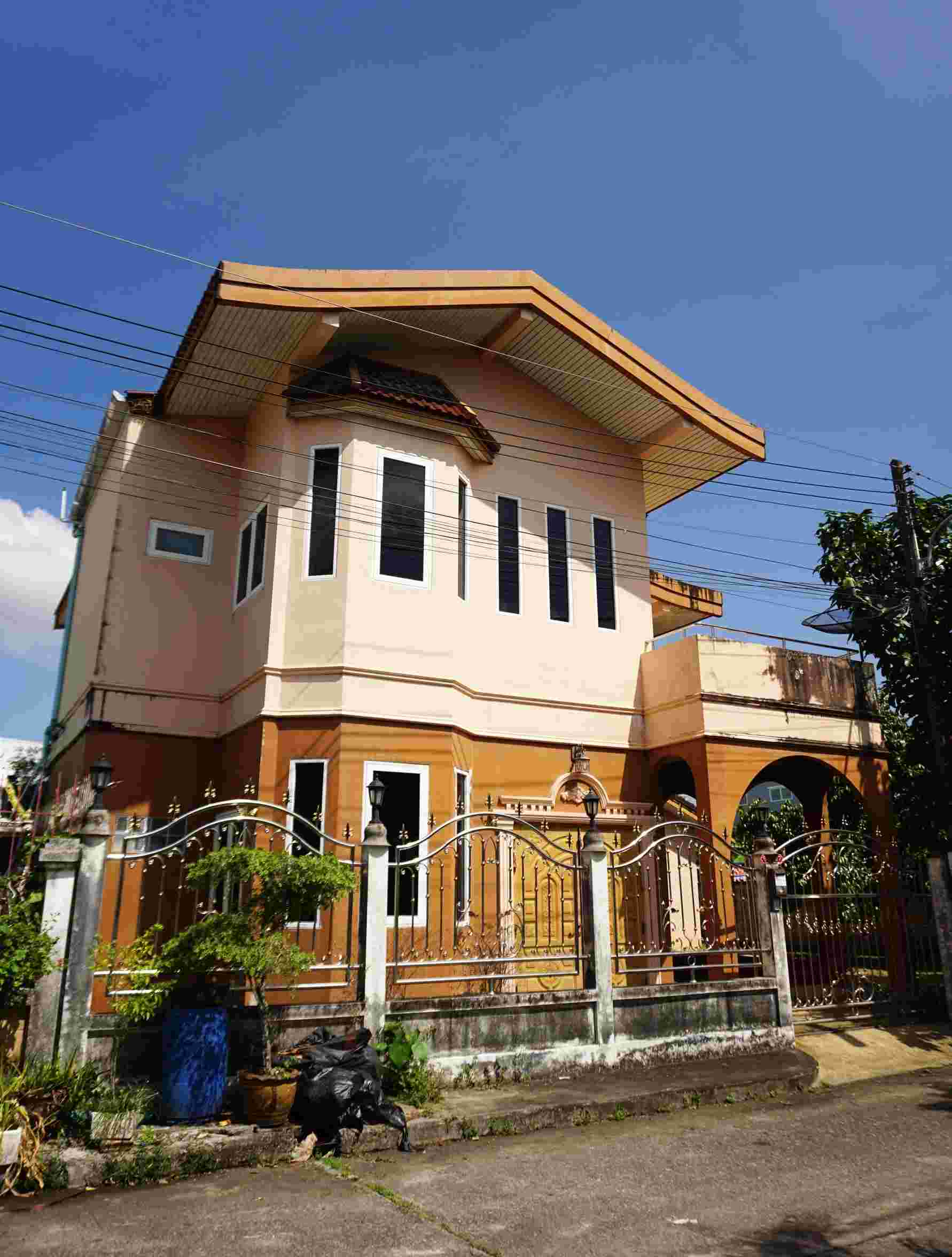For sale: 2-storey detached house with land 80 sq m. Anuphas Village Manorom 1, Wichit Zone, Mueang 
