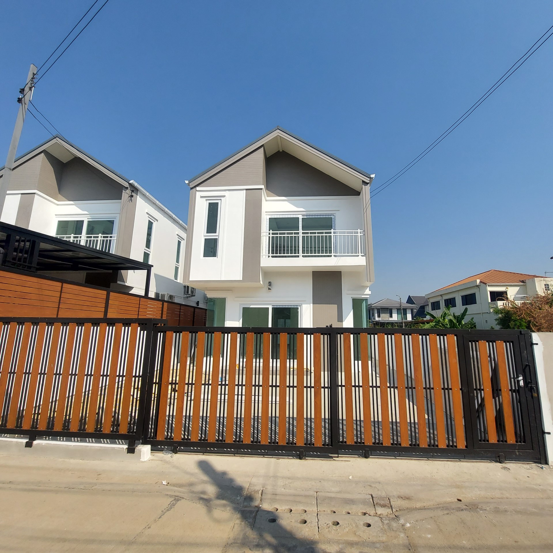 ด่วน!ขายบ้านเดี่ยวสร้างใหม่เพียง 3.65 ล้าน ทำเลพุทธมณฑลสาย3 - สาย4 ทวีวัฒนา ศาลายา