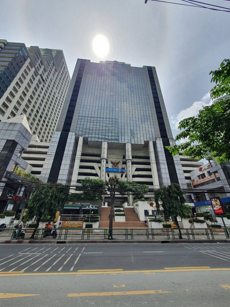 ขายสำนักงาน อาคาร พีเอส ทาวเวอร์ 764 ตร.ม. ถนนอโศก  เหมาะสำหรับลงทุน ผลตอบแทน 8-9%