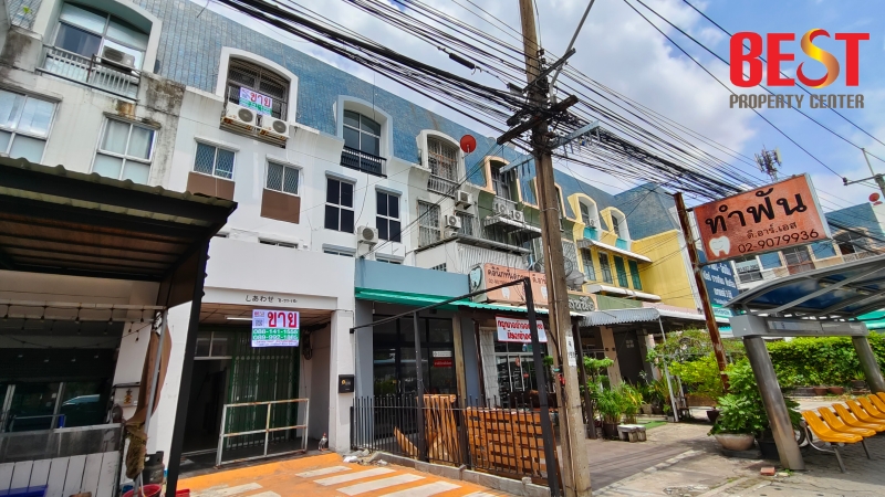 ขาย อาคารพาณิชย์ ใกล้ สตรีวิทยา 2 สุคนธสวัสดิ์ หรือ ลาดพร้าว 71 ราคาถูก  ทำเลดี ติดถนนใหญ่ 