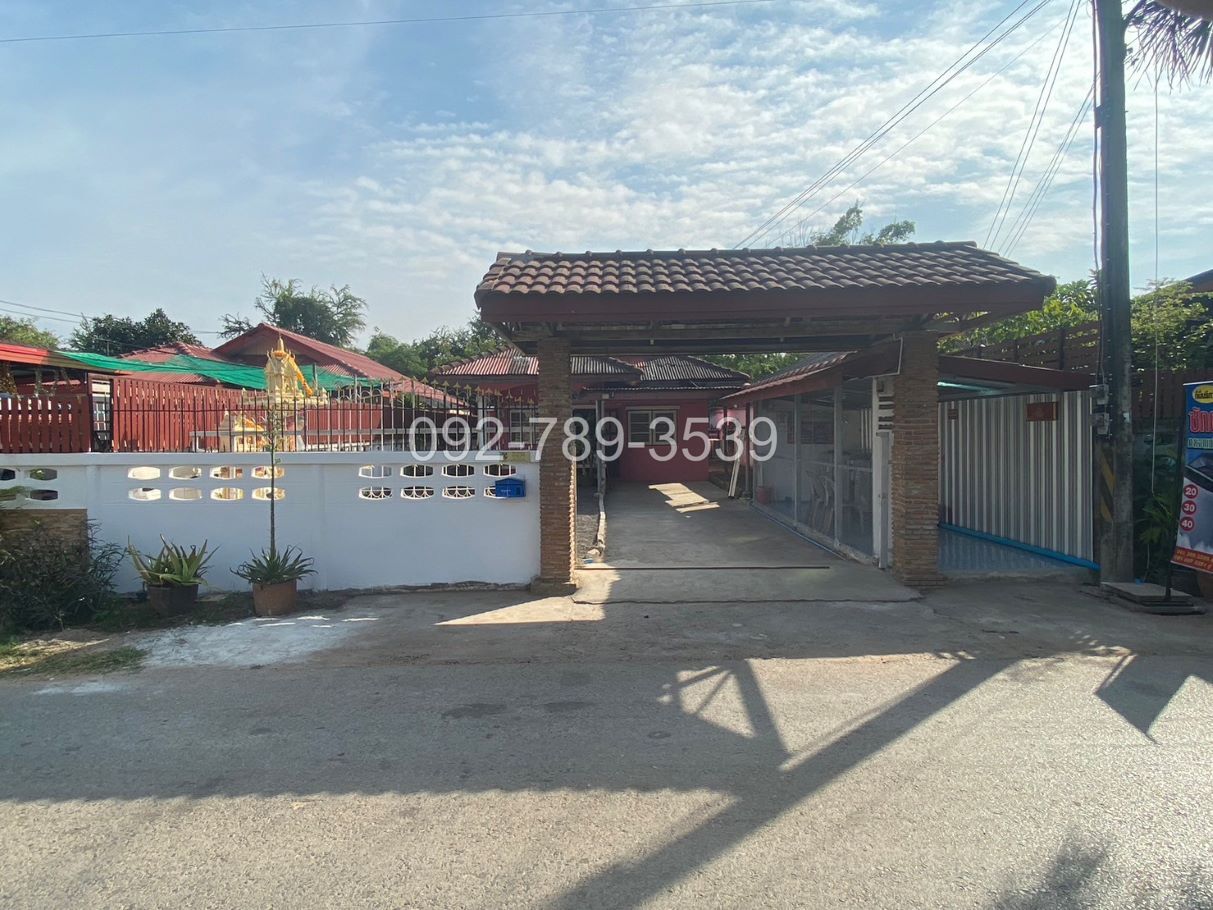 ขายบ้านเดี่ยวโคราช 61 ตร.วา ซอยชุมชนวรการ3 หนองบัวศาลา  เมืองนครราชสีมา ใกล้นิคมอุตสาหกรรมสุรนารี