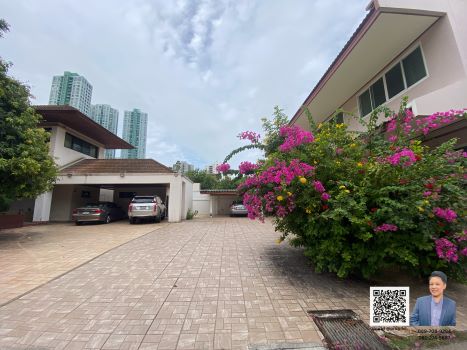 ขายที่ดิน 1 ไร่ พร้อมบ้านเดี่ยว 2 หลัง ซอยนราธิวาส 24 ใกล้วัดโพธิ์แมน