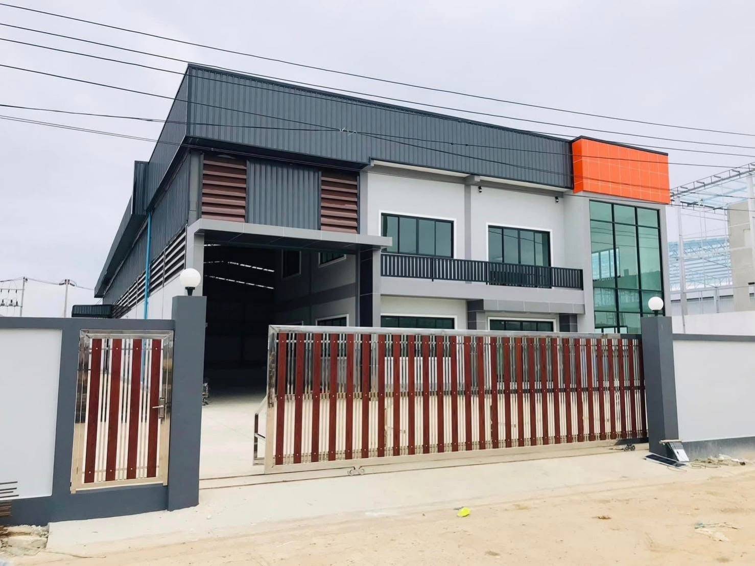 โปรโมชั่นตอนรับปีใหม่ ที่ดินพร้อโรงงาน ราคา 2.8 ล้านบาท