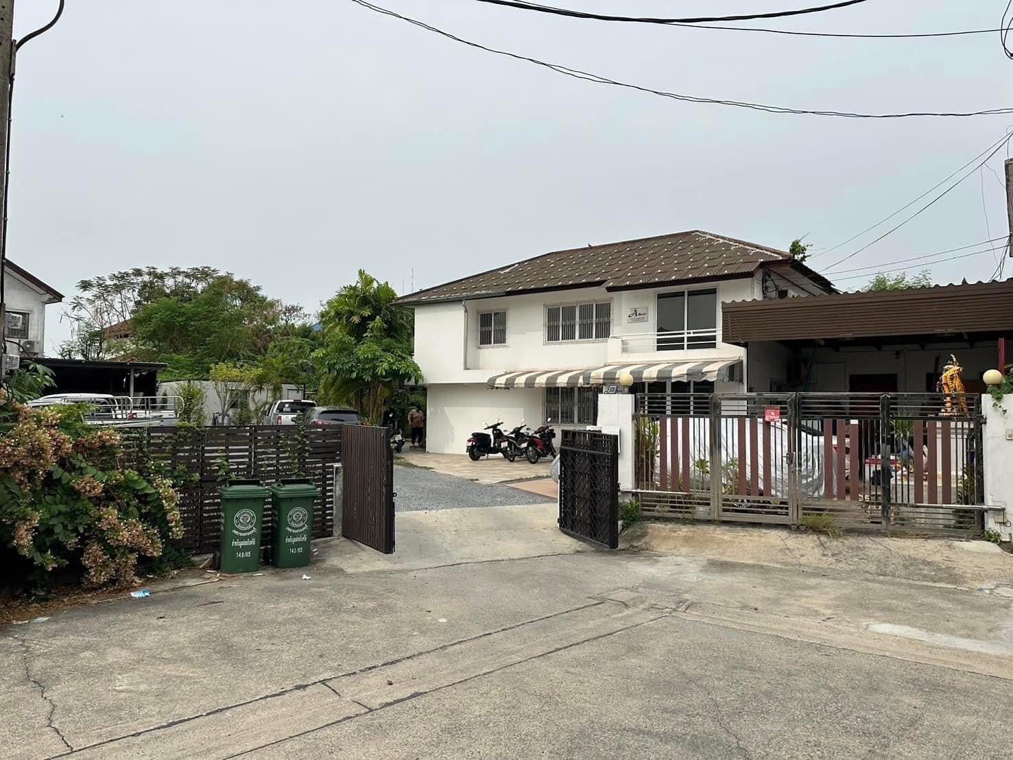 ขายด่วน!!!! บ้านเดี่ยว 2 ชั้น พร้อมที่สวยมาก ใน มบ.ประชานิเวศน์ 3