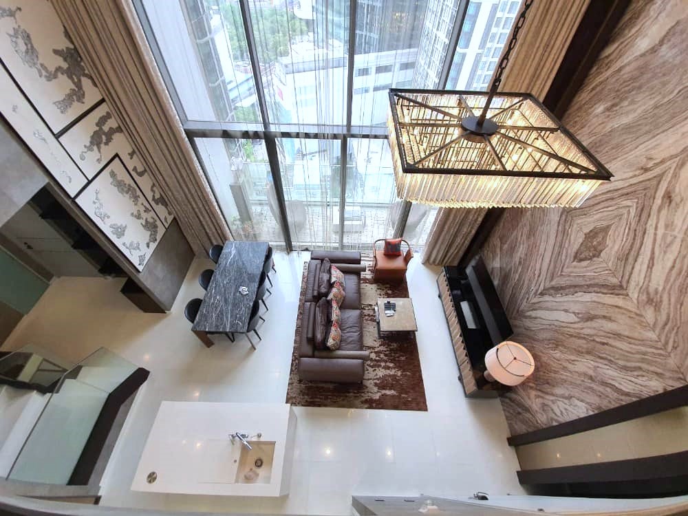 Vittorio Sukhumvit 39 (For Sale) 2 Bed 3 Bath. Duplex area 168 sqm. *Sale 72 MB CODE1515