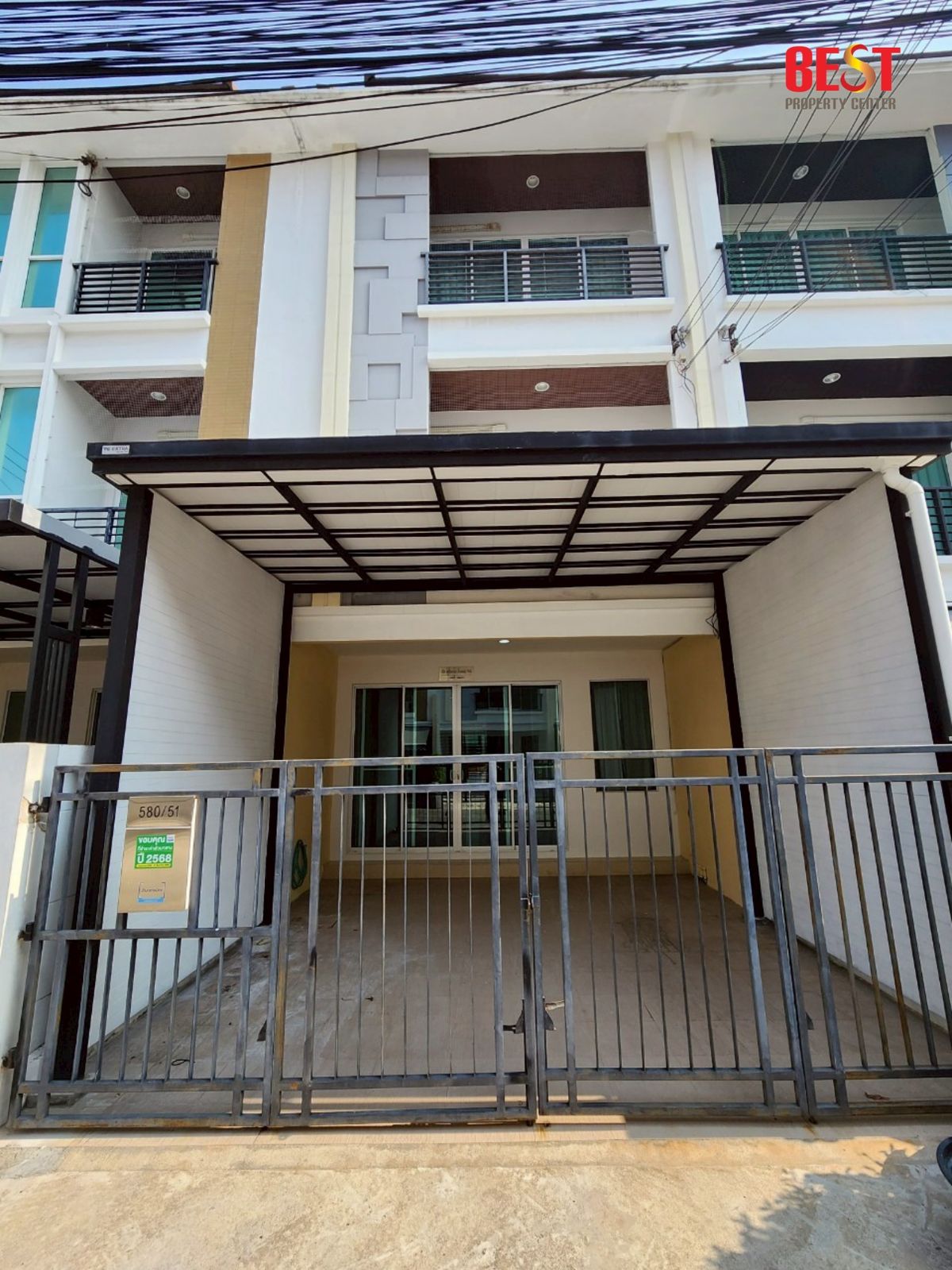 ขาย & ให้เช่า ทาวน์โฮม 3 ชั้น บ้านกลางเมือง ลาดพร้าว 87 ทำเลศักยภาพ ใกล้ CDC เลียบด่วนรามอินทรา