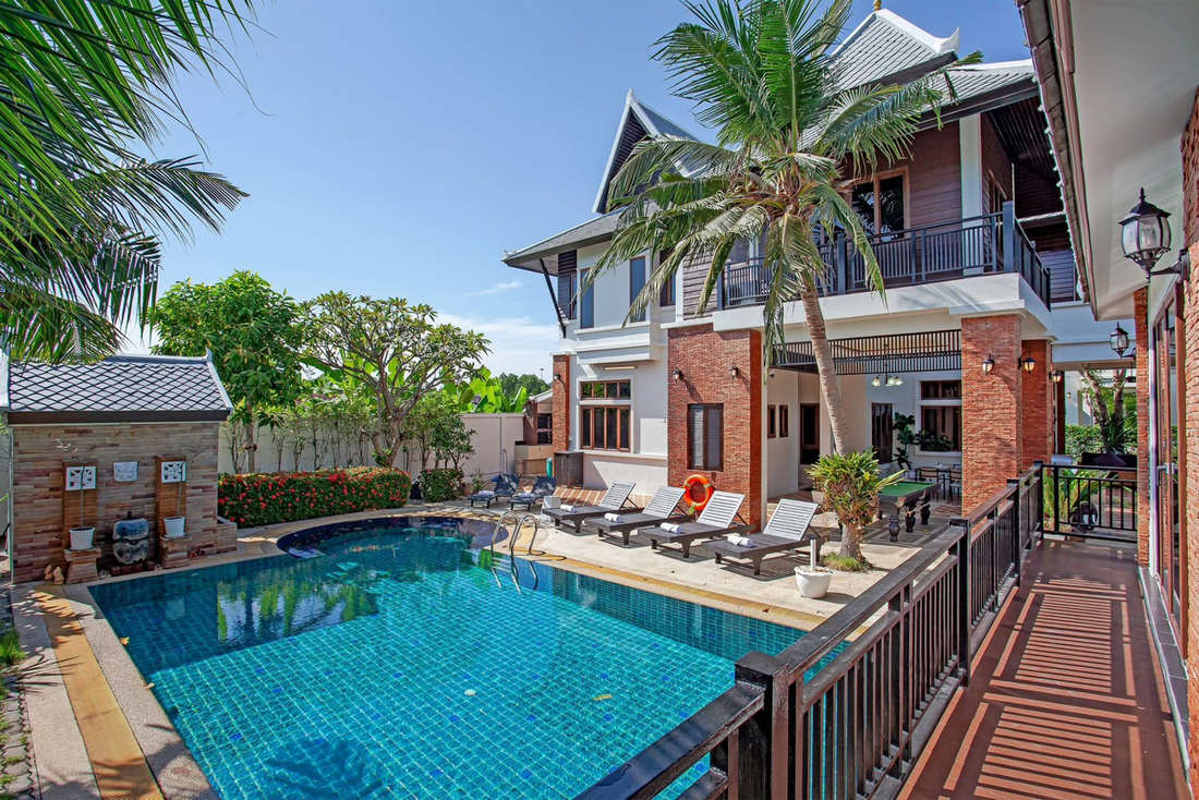 Beverly Thai House Pool Villa Pattaya ถนนสุขุมวิท บางละมุง ชลบุรี 166 ตารางวา 5 นอน 5 น้ำ ตกแต่งครบ