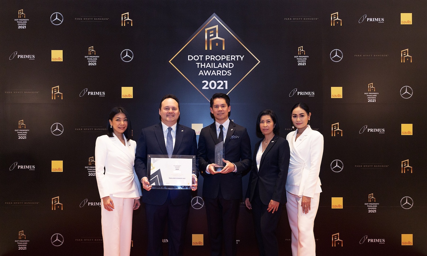 TAIT SATHORN 12 คว้ารางวัล BEST LUXURY CONDOMINIUM BANGKOK 2021