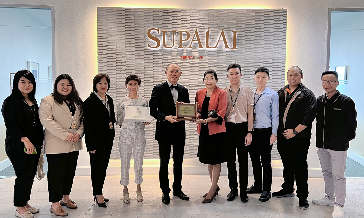 Supalai Receives Outstanding Business Award for Labor Relations and Employee Welfare for 5 Consecutive Years