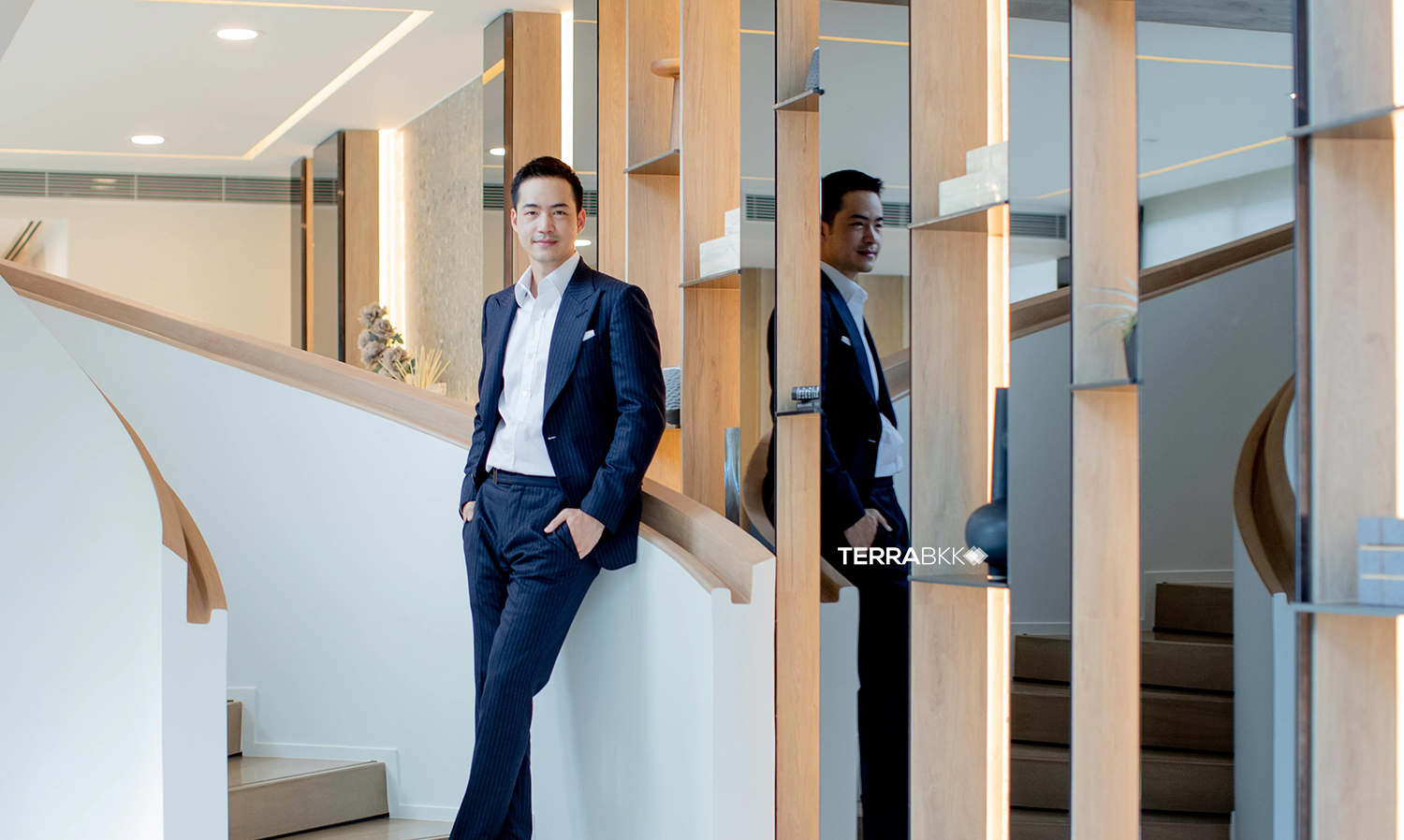 Sammakorn Ventures into Luxury Home Market in the City with 5 Key Strengths of the 'Park Heritage Pattanakarn' Project and Launches Creative Advertisement Under the Concept 'The Book of the UNKNOWN'